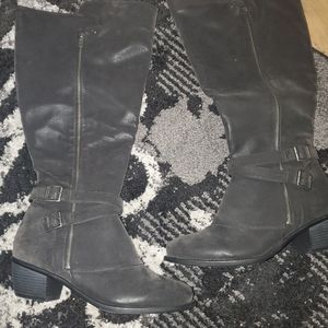 TORRID Size 11 knee high boots